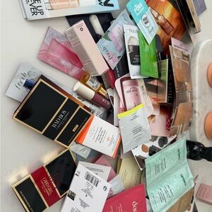 Assorted Makeup/hair products Sample Set